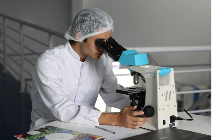 Pathologist Salary in the USA