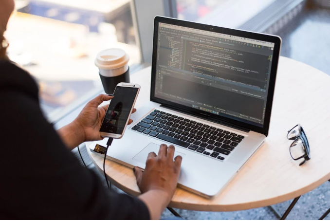 Senior Data Analyst Salary in Toronto