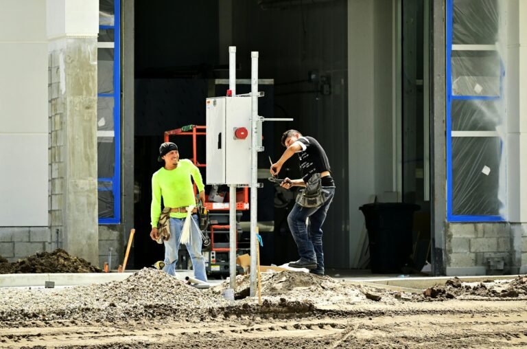 Electrician Jobs with Visa Sponsorship